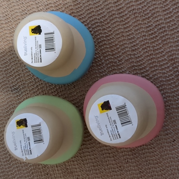 Deco mushroom shaped item with polka dots pick ur favorite color New - Picture 3 of 4